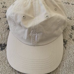 “Hey” embroidered khaki cap